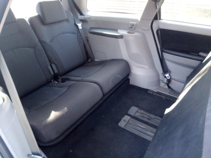 Mitsubishi Grandis - Image 4